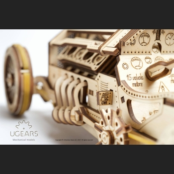 Auto U-9 Grand Prix - UGEARS